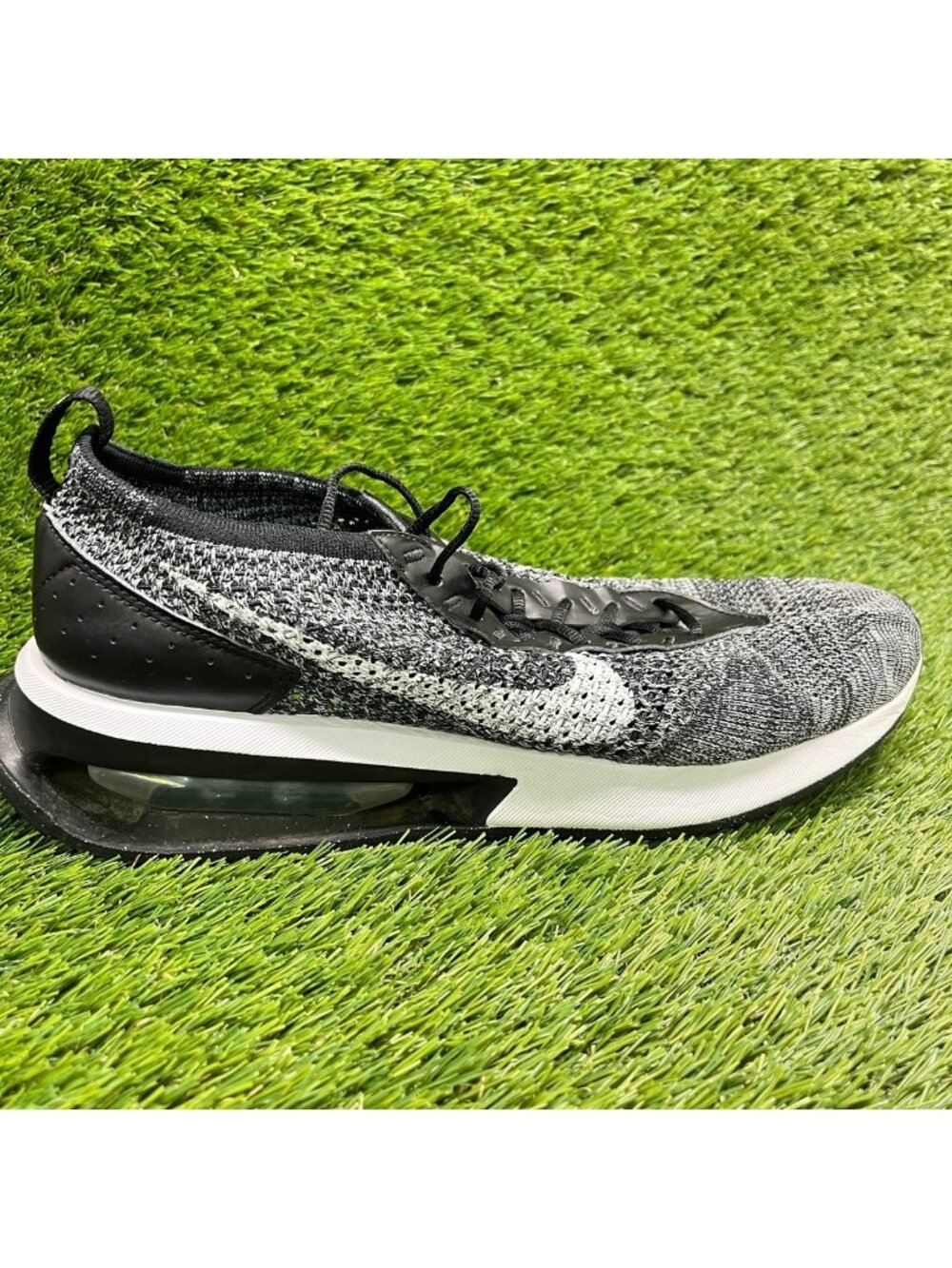 Nike Air Max Flyknit Racer Mens Size 10.5 Black Athletic Running Shoes Sneakers